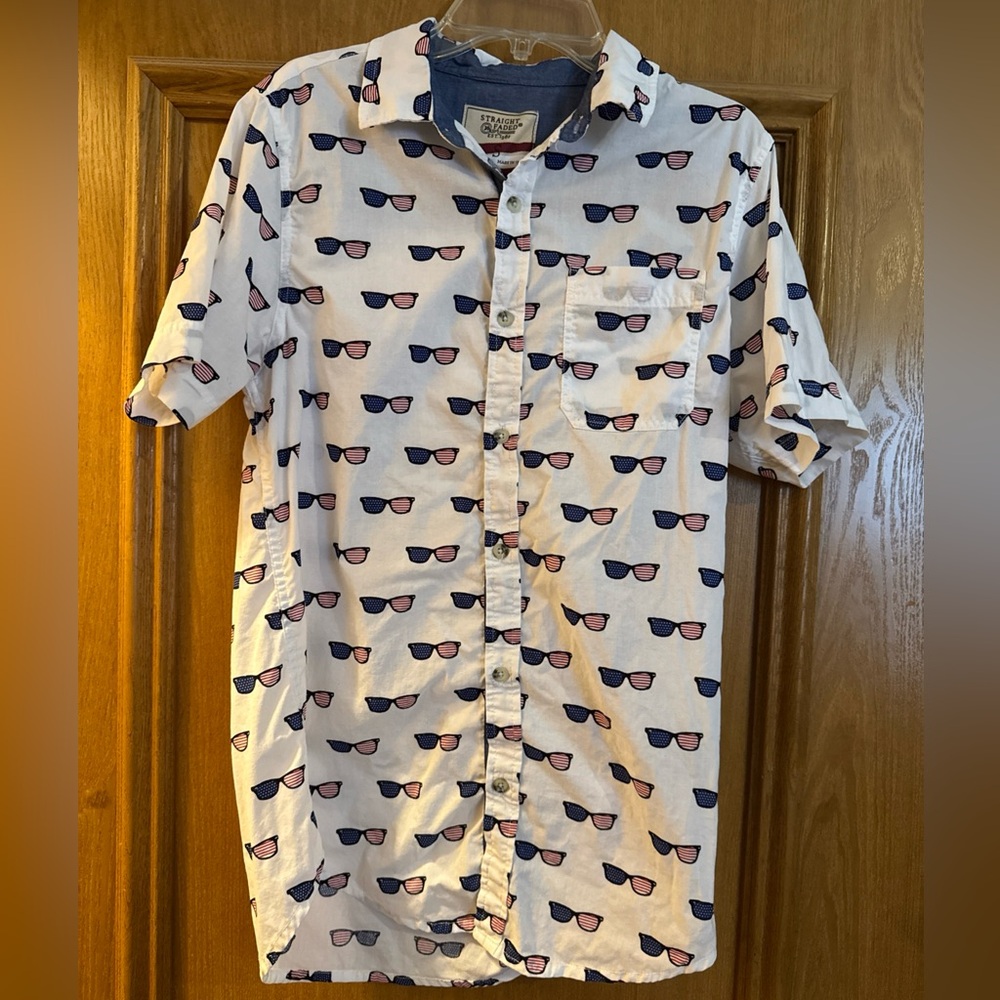 Men’s Patriotic Sunglasses Print Button-Down Shirt size small